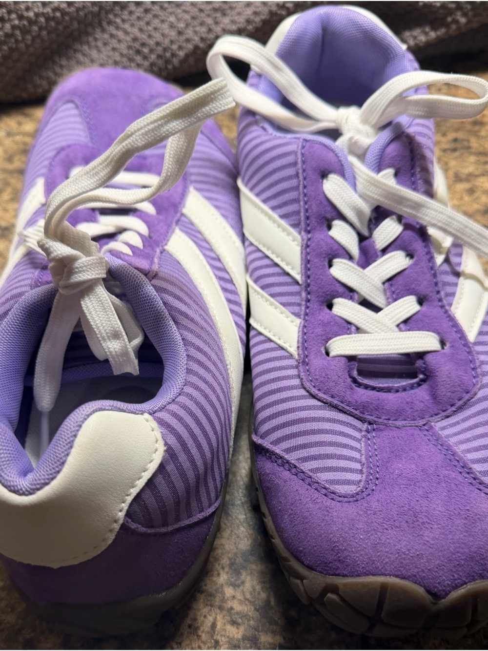BareZoey barefoot sneakers